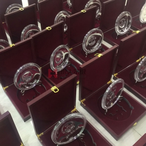 廣西定制  桂林富天純銀圓盤(pán)擺件紀(jì)念盤(pán)定制